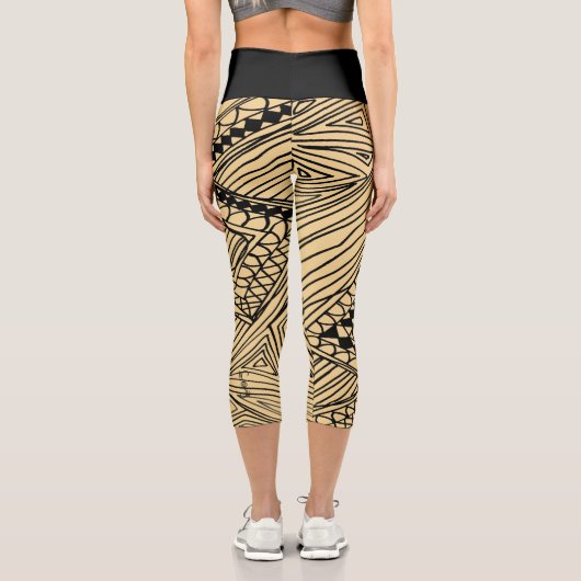 Doodle 1A Black Warm Beige Capri Leggings (Rückseite)
