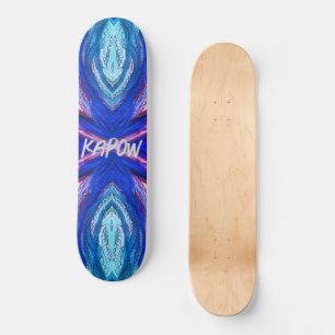 Doodle Art Blues und lila Skateboard