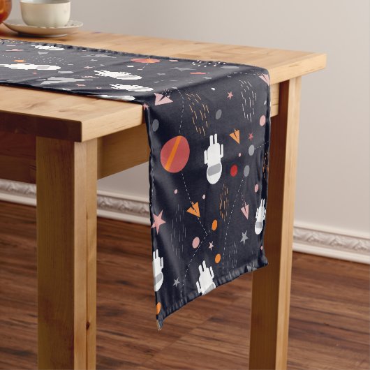 Doodle Astronaut Muster Großer Tischläufer (Beispiel)