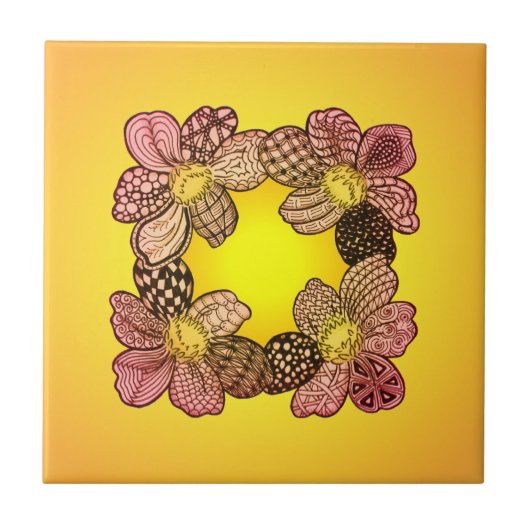 Doodle-Blume in Peach, Orange und Gold Fliese (Vorderseite)