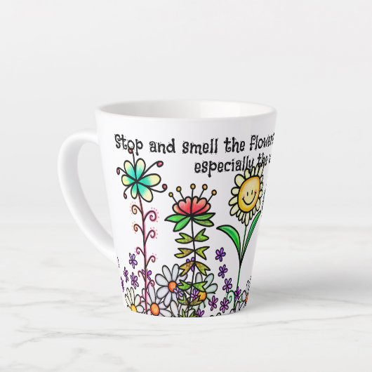 Doodle Blume Latte Tasse Klein (Linke Ecke)
