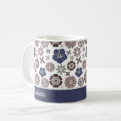 Doodle Blumenmuster personalisierter Name Kaffeetasse (Vorderseite Links)