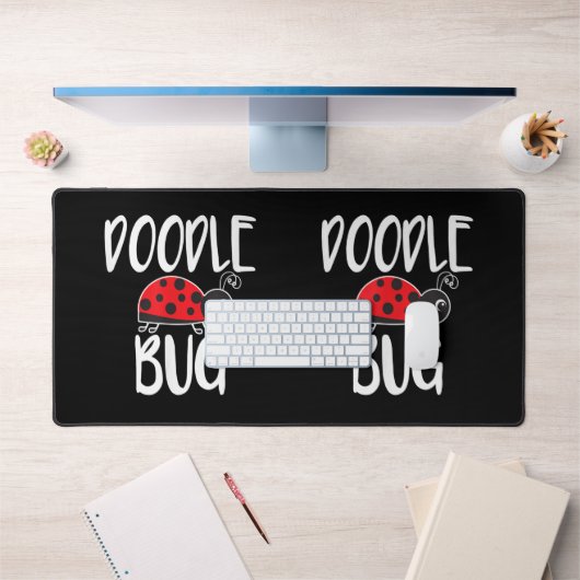 Doodle Bug Ladybug Funny Doodle Schreibtischunterlage (Büro 1)
