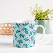 Doodle Bugs Schmetterlinge - türkis - Muster. Kaffeetasse