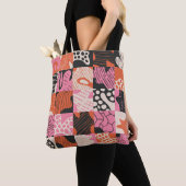 Doodle Cells: Geometrisches Musterdesign. Tasche (Von Nahem)