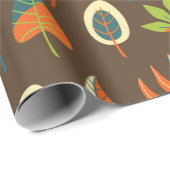 Doodle Hand Drawn Tropical Pattern mit Blätter auf Geschenkpapier (Rolleneckpunkt)