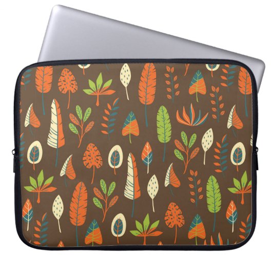 Doodle Hand Drawn Tropical Pattern mit Blätter auf Laptopschutzhülle (Vorderseite)
