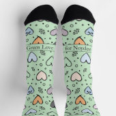Doodle Hearts on Light Green with Text Socken (Oben)