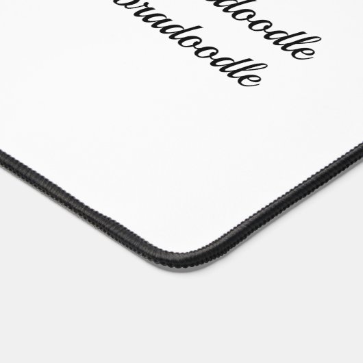 Doodle Hund in Blätter Schreibtischmatte (Ecke)