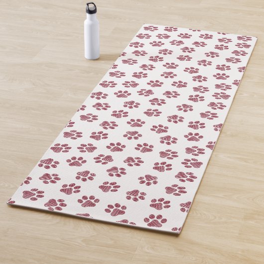 Doodle Paws, Dog Paws, Burgund Paws Yogamatte (Beispiel)
