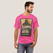 Doom Psa Travel Poster T-Shirt (Vorne ganz)