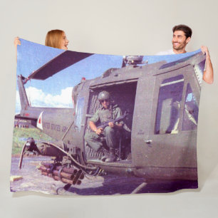 DOORGUNNER FLEECEDECKE