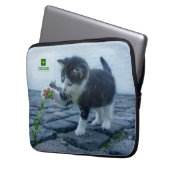 DOOS LAPTOP SLEEVES (Vorderseite Links)