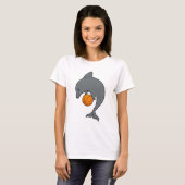 Dophin als Basketballspieler mit Basketball T-Shirt (Vorne ganz)