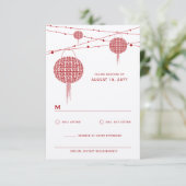 Doppel Glück Red Lanterns Chic Chinese Wedding RSVP Karte (Stehend Vorderseite)