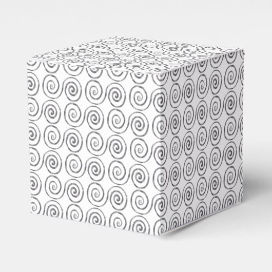Doppel-Spiral-Keltenmuster Geschenkschachtel (Vorderseite)