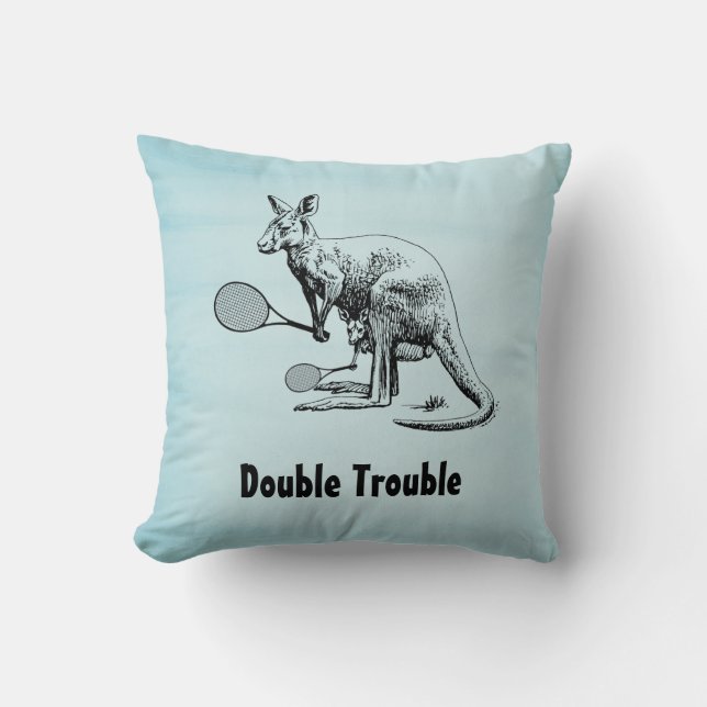 Doppel-Trouble Kangaroo Tennis Player Kissen (Vorderseite)