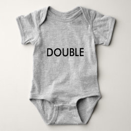 Doppel-Trouble-Twinset-Bodysuit (1 von 2) Baby Strampler