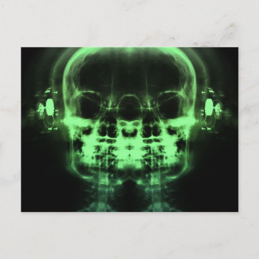 Doppel-X-Ray-Skulls mit Kopfhörern - grün Postkarte (Vorderseite)