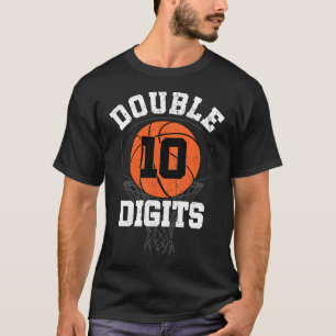 Doppel-Ziffern Geburtstagsdekorationen Junge 10. B T-Shirt