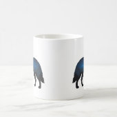 Doppelbelichtete Wolf Silhouette Monlit und Sterne Kaffeetasse (Mittel)