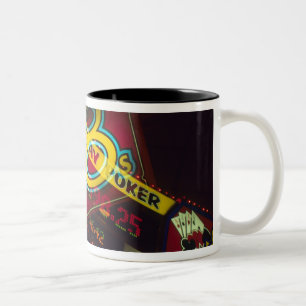 Doppelbelichtung, Innenraum Casino, Las Vegas, Zweifarbige Tasse
