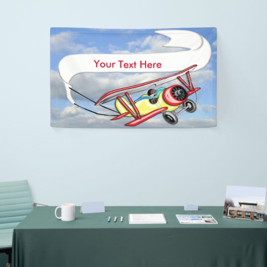 Doppeldecker-Schleppen-Fahne im blauen Himmel u. Banner (Messeveranstaltung)