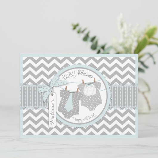 Doppeljungen-Krawatten-Bogen-Krawatten-Zickzack Einladung (Stehend Vorderseite)