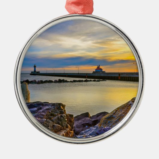 Doppelpier-Morgen Ornament Aus Metall (Vorne)