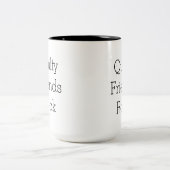 Doppelseitige Quilty Freund-Felsen-Tasse Zweifarbige Tasse (Mittel)