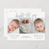 Doppelte der fröhlichen doppelten Geburtsankündigu Postkarte (Vorne/Hinten)