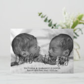 Doppeltes Foto für die Zwillingsgeburt Ankündigung (Stehend Vorderseite)