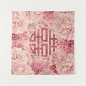 Doppeltes Glück-Symbol auf Pfingstrosen-Blumen Wandteppich (Vorderseite (Horizontal))