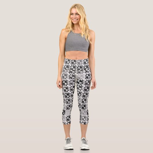 Doppeltes X Quilt in Grau Capri Leggings (Vorderseite)