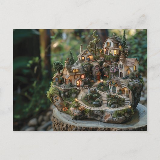 Dorf am Baumstamm Postkarte (Vorderseite)