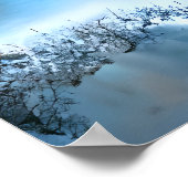 Dorf Gingerbread im Schnee | Art der AI Poster (Ecke)