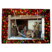 Dorfkrippe unter Canopy mehrfarbige Sterne Große Geschenktüte (Rückseite)
