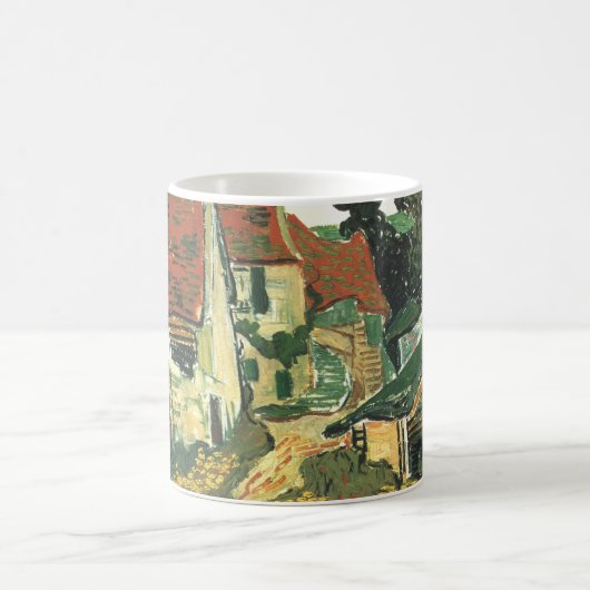 Dorfstraße in Auvers von Vincent van Gogh Kaffeetasse (Mittel)
