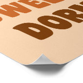Dorm Sweet Dorm Brown Retro 70er Lettering Poster (Ecke)
