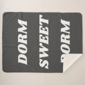 Dorm Sweet Dorm in Schwarz und Weiß Sherpadecke (Vorderseite (Horizontal))