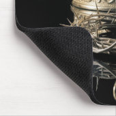 Dornenkrone mit goldener Königskrone Mousepad (Ecke)