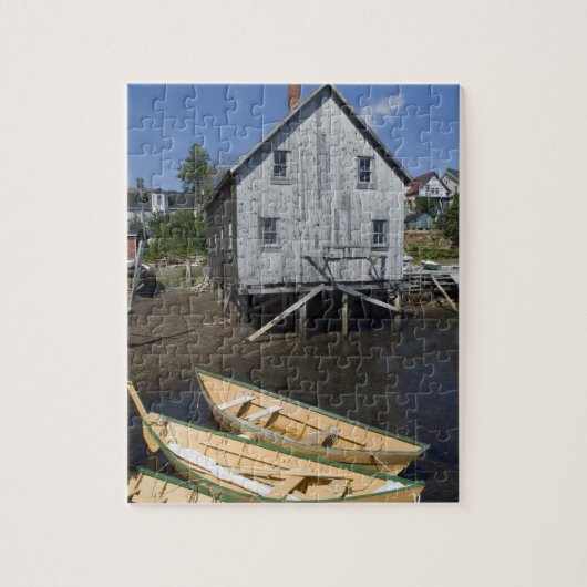 Dory builder,Lunenburg, Nova Scotia, Kanada Puzzle (Vertikal)