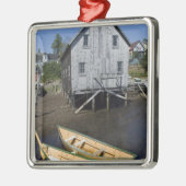 Dory builder,Lunenburg, Nova Scotia, Kanada Silbernes Ornament (Links)