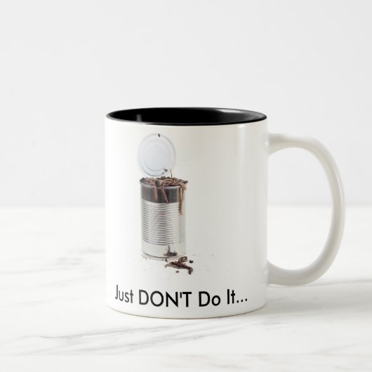 Dose Würmer Zweifarbige Tasse (Rechts)