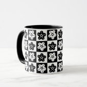 Dot Blume Schwarz-weiß Tasse (Vorderseite Links)
