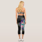 Dot Mandala Blume Blau Grün und Rosa Capri Leggings (Rückseite)