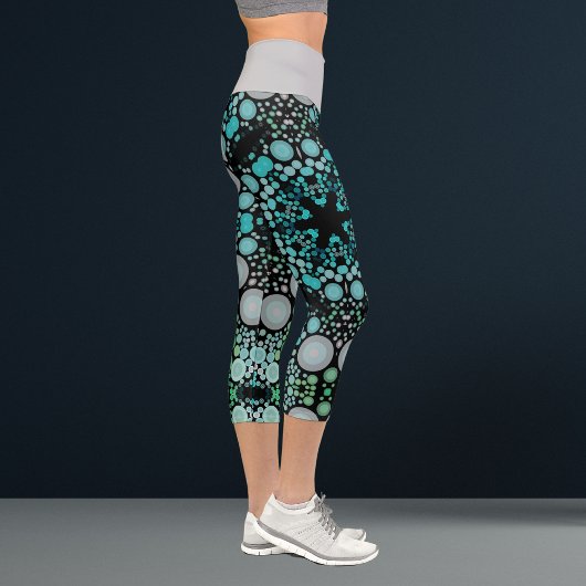 Dot Mandala Blume Blue Green und Grau Capri Leggings