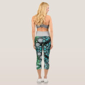 Dot Mandala Blume Blue Green und Grau Capri Leggings (Rückseite)