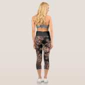 Dot Mandala Blume Brown und Grau Capri Leggings (Rückseite)