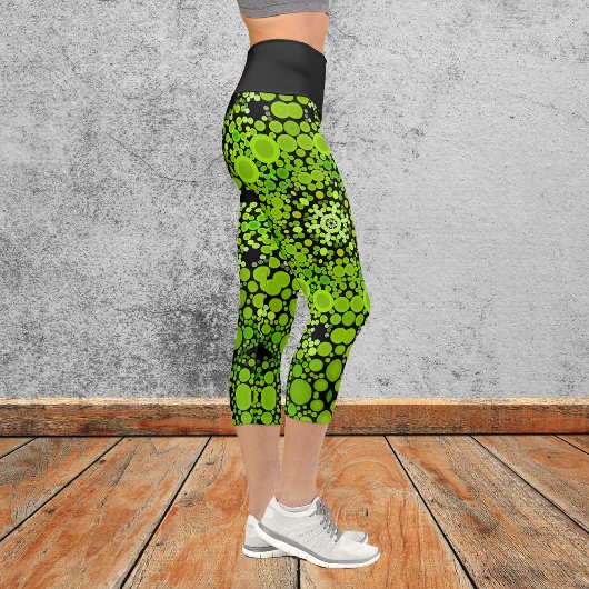 Dot Mandala Blume Green Capri Leggings